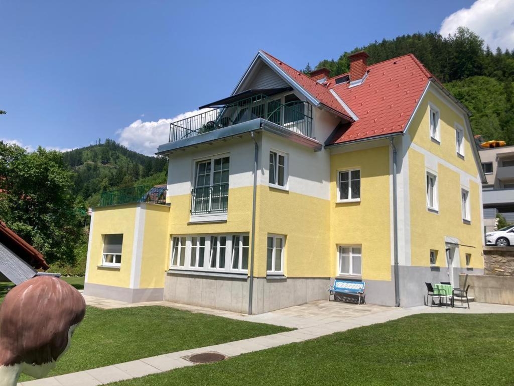 Gaestehaus Landgraf Uebelbach Exterior photo